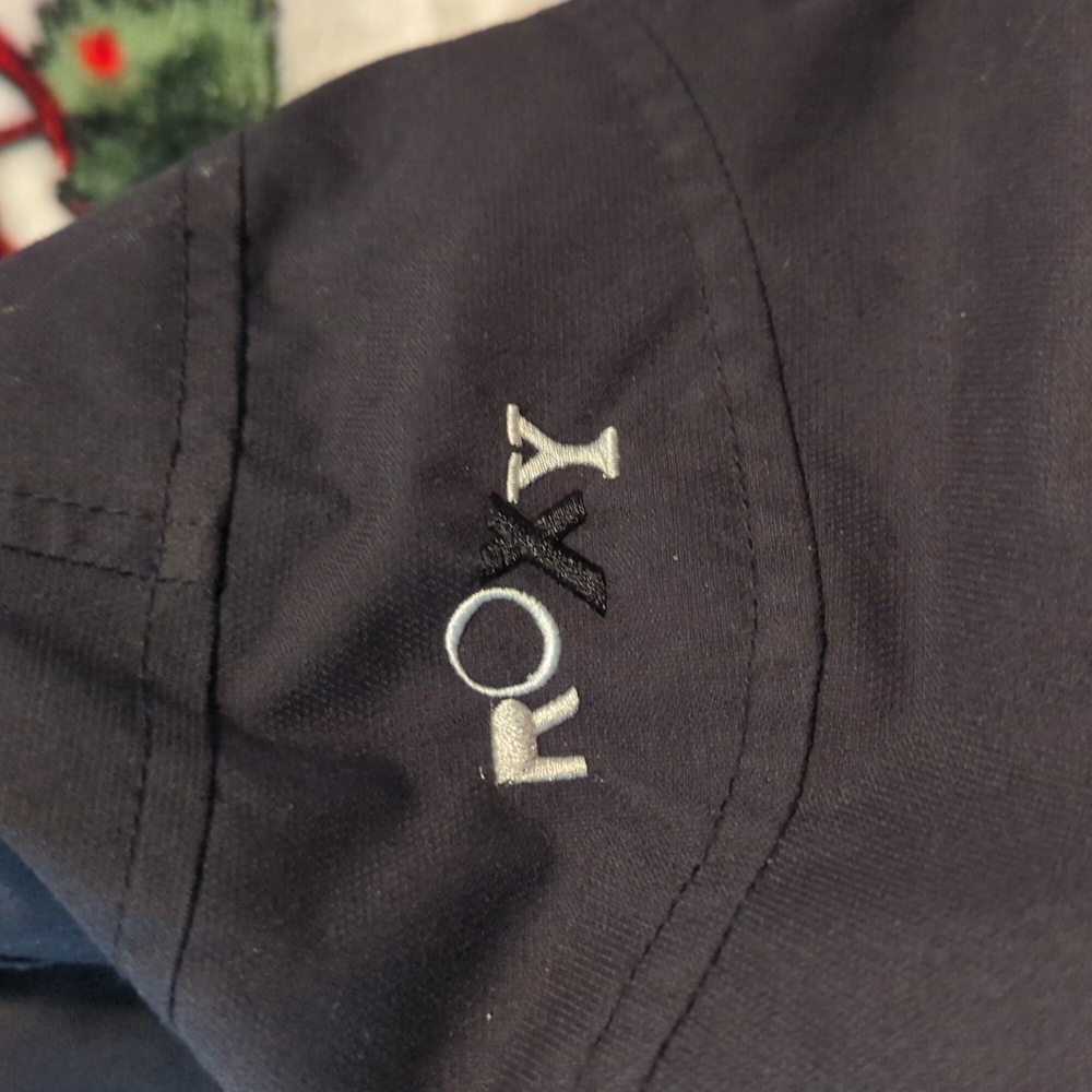 Roxy Snow Jacket - image 6